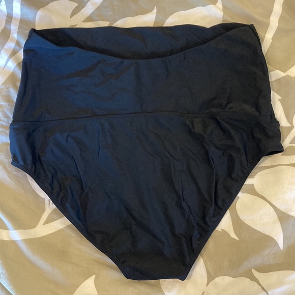 Ocean Lily XL Maternity tankini top and bottom - Picture 8 of 9